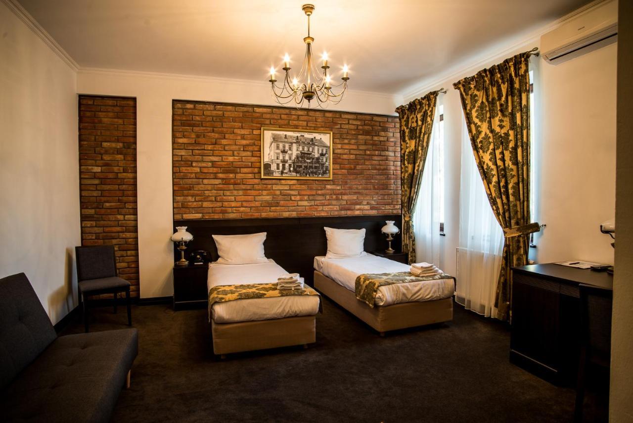 Trzy Korony Boutique Hotel&Spa Piwne Pulawy Exterior photo