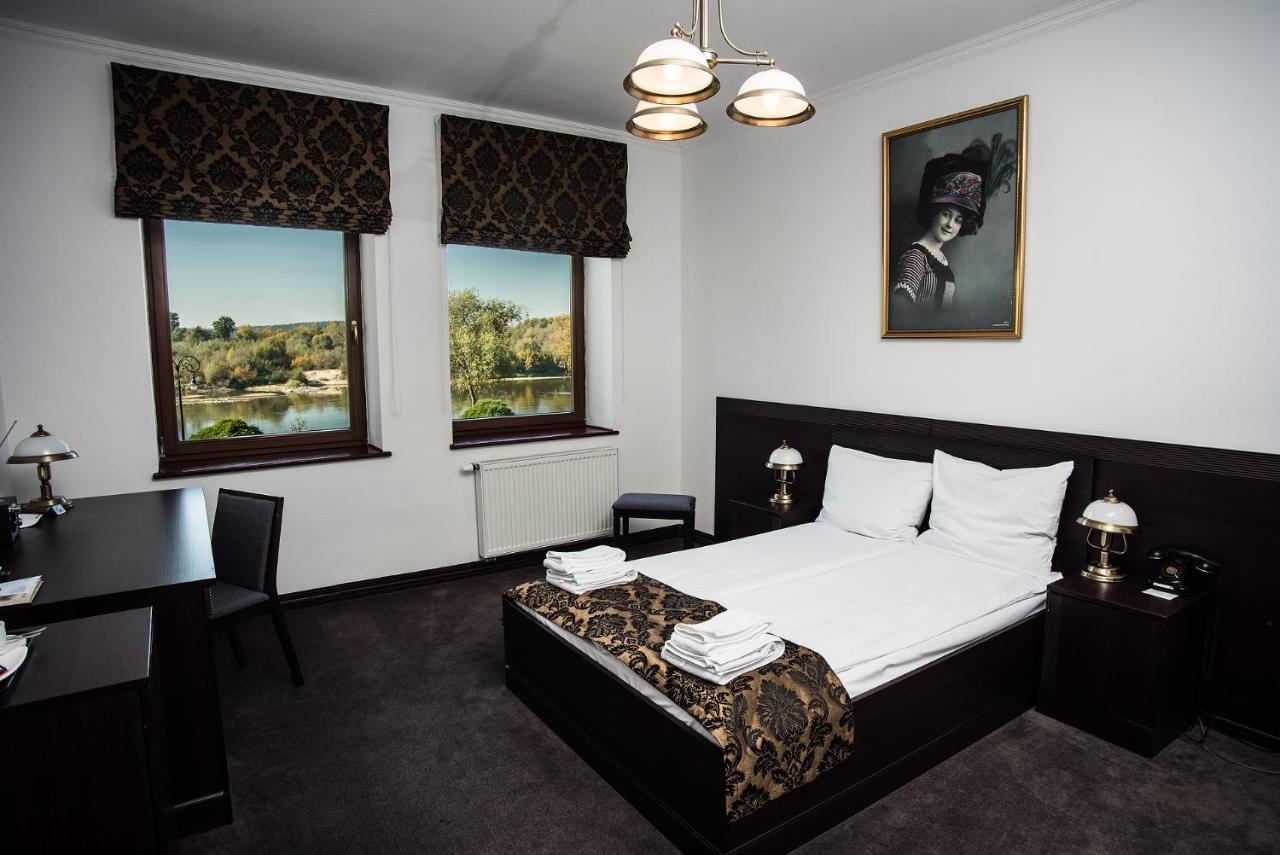 Trzy Korony Boutique Hotel&Spa Piwne Pulawy Exterior photo